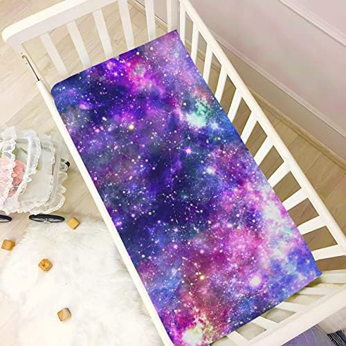 Кигаи Галакси за креветчето меко дише опремено бебешки лист се вклопува со стандардна подлога за душеци за креветчиња, 39 x 27
