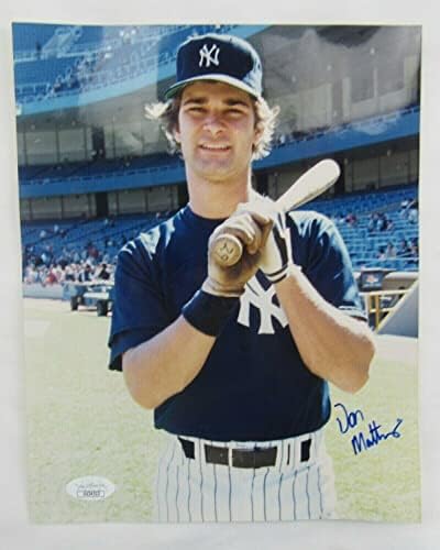 Don Mattingly потпиша автоматски автограм 8x10 Фото JSA UU34513 - Автограмирани фотографии од MLB