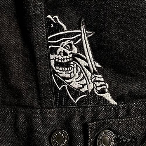 Череп за печкингдом со кинфе везено железо на шиење на лепенка Смешна панк велосипедист амблем агол Creeper готски закрпи значка за кошули