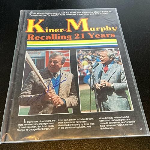 Ралф Кинер потпиша автограмирано списание за бејзбол - автограмирани списанија за МЛБ