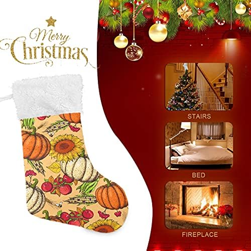 Алаза Божиќни чорапи тиква и јавор остава класични персонализирани големи декорации за порибување за семејни празнични сезони за забави