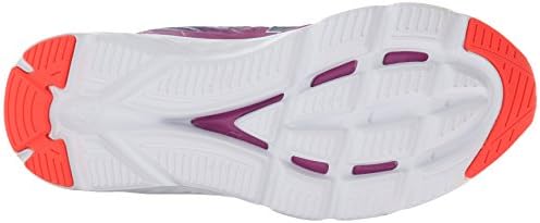 Нов биланс женски чевли за трчање W690V4