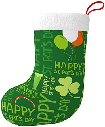 Божиќни чорапи на Аугенстер, Денот на Денот на Ден Патрик, зелено двострано камин што виси чорапи