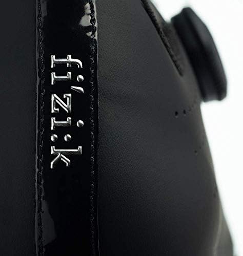 Fizik Unisex Возрасно темпо го надминува велосипедскиот чевел, црно/црно, 12 - 12,5 САД