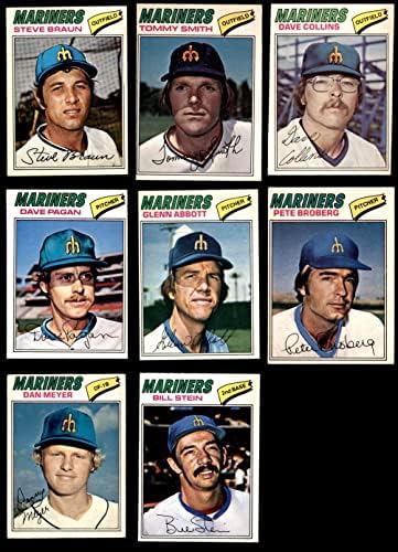 1977 година О-пи-чие Сиетл Маринерс во близина на екипата се постави Сиетл Маринерс ВГ/Екс Маринерс