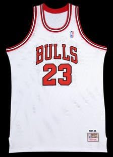Мајкл Џордан Автограм Чикаго Булс мичел &засилувач; Нес 97-98 Насловна / Белата Маичка