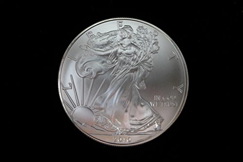 2010 Американски Орел 1оз. Сребрен Долар Брилијантен Нециркулиран