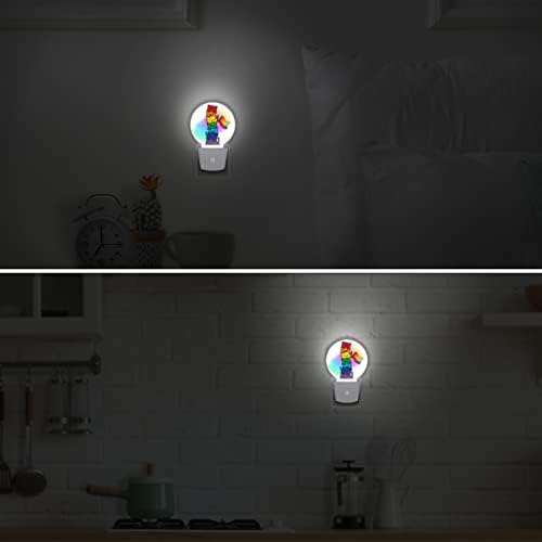 Uoyo Cat Rainbow Love Night Light Light ВО Wallидот ЛГБТ гордост предводени ноќни светла автоматски паметен самрак до зори сензор за