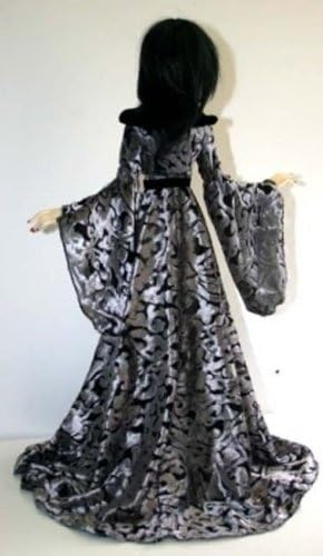 Hallows Eve Robe Printed Moder за шиење за 18,25 смола Евангелин Гасти