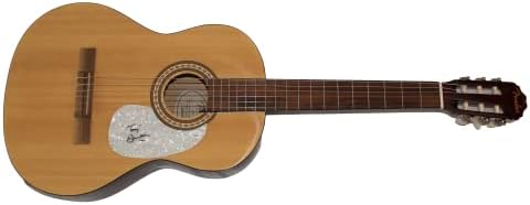 Тони Бенет потпиша автограм со целосна големина Фендер Акустична гитара w/ Jamesејмс Спенс автентикација JSA COA - Легендарен Крунер, заради тебе, го оставив срцето во Са?