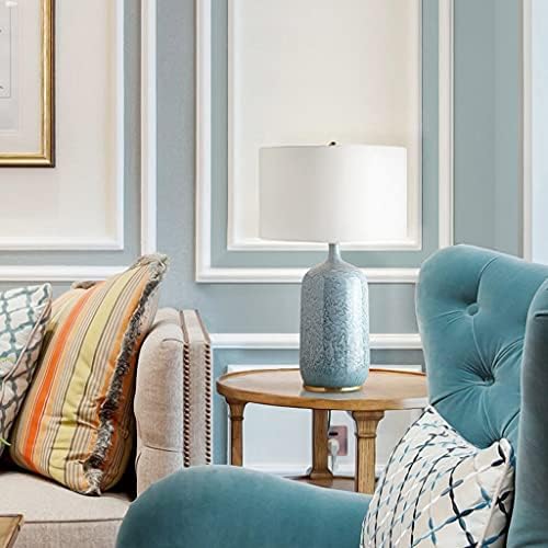 Lyе, Европски стил Едноставно ретро сино шише керамичко маса за ламба во кревет во спална соба модна ткаенина уметност табела за ламба