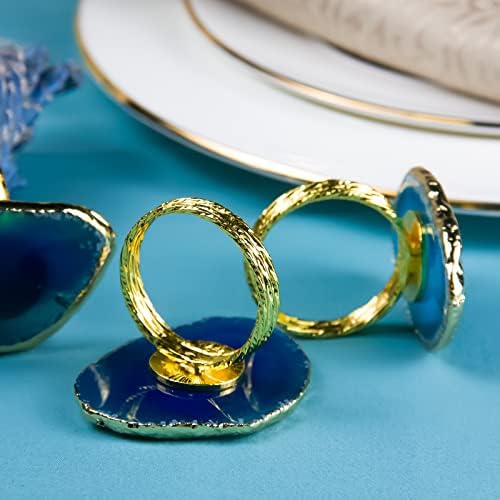 Kcgani 4 парчиња златни салфетки прстени со агат парче, природен агат геодеј злато позлатен раб на салфетка прстен, кристален метален салфетка
