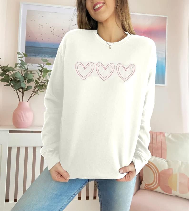 Jinting Love Heart Sweatshirt for Women Love Form Phompher Printed Day Day Day Burts Crew вратот на вратот Едноставен дизајн гроздобер