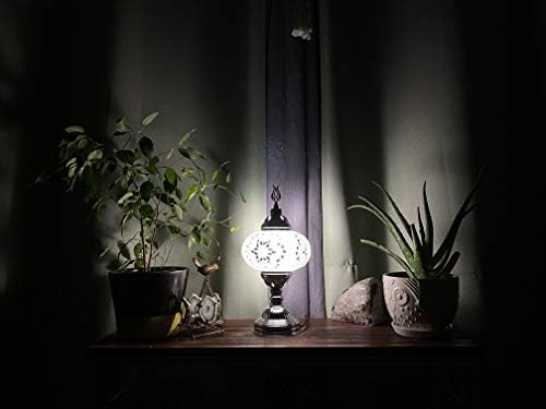 Гранд чаршија ко -тифани автентична ламба за табела со мозаик со разни големи глобуси и хромирана рамка