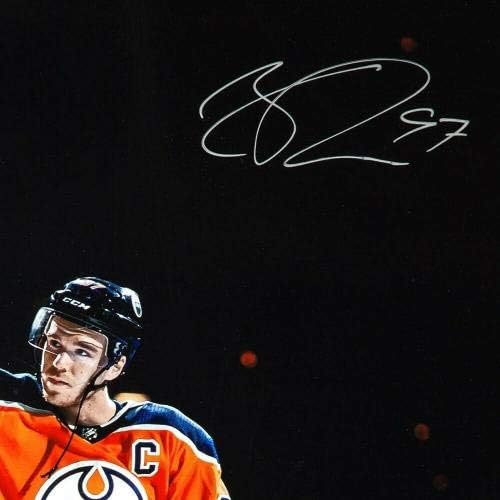 Конор МекДавид потпиша автограм 20x30 Фото „Отворање на ноќниот хет трик“ Oilers UDA - Автограмирани фотографии од NHL