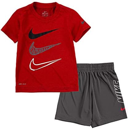 2 парчиња шорцеви на Nike Baby Boys постави облека