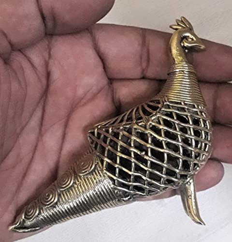 Рачно изработена метална уметност во Дхокра, колекционерска фигура на малиот паун за дома | Декор на биро
