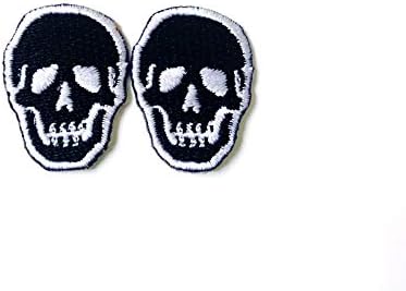 Сет од 2 мали. Мини лого на скелетот на црниот череп шие железо на везена апликација знак знак за лепенка костум за облека