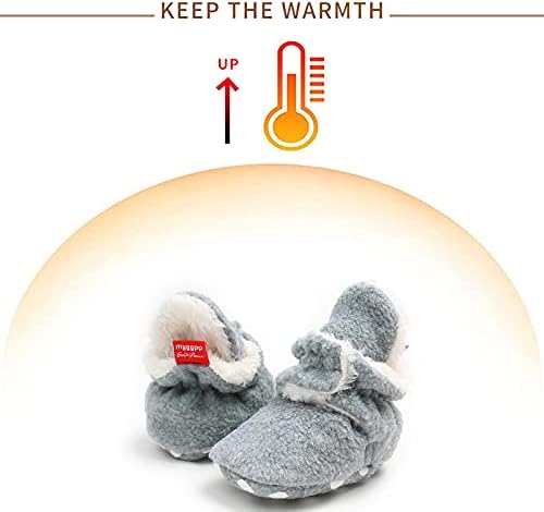 Бебе руно чизми Новородени топли папучи пријатни зимски чизми чорапи чевли за новороденче за безобразник со не лизгање на дното 0-18