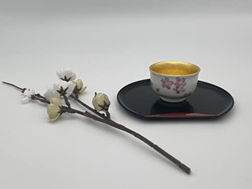 Купот на сакура од златен лист од кутани сакура