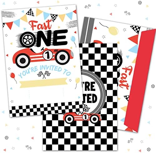 Fangleland Брз Еден роденденски покани картички со коверти, 25 сетови картички за покани за тркачки автомобил за едногодишно момче за роденденска