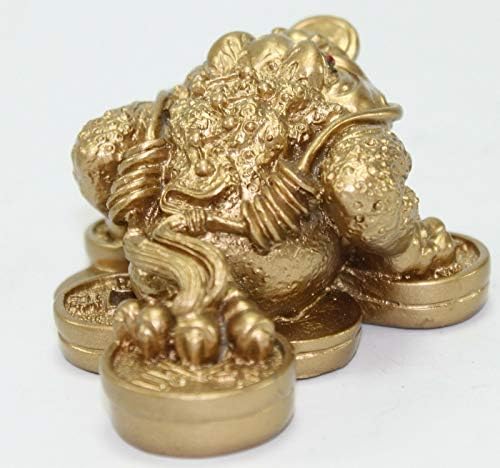 Fortune Coin Matte Golden Golden There There The Legged Toad/Frog/Chan Chu Feng Shui Кинески шарм на декор за просперитет ИДЕА за канцеларија,