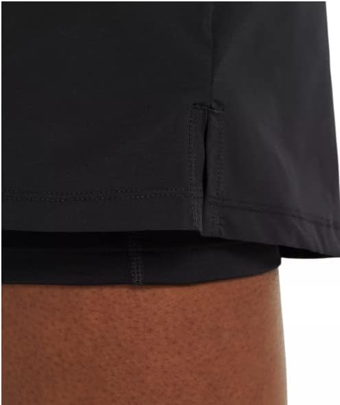 Nike Bliss Luxe Women'sенски тренинг фустан со вградени шорцеви - Одржливи материјали - големина мала црна боја
