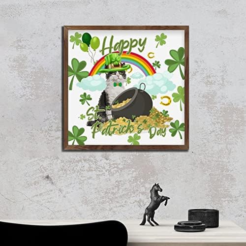 Денот на Денот на Свети Патрик, акварел мачка со капа од дрво, врамена печатена знак полица декор куќа, зелена детелина лисја од злато