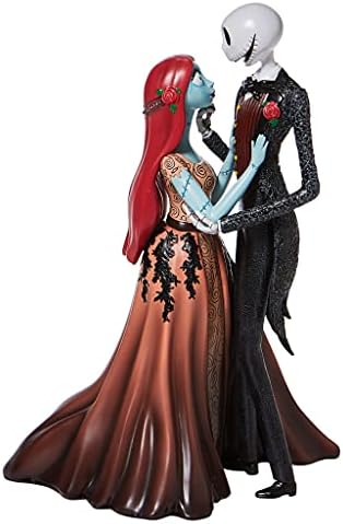 Enesco Disney Showcase Couture de Force The Nightmare пред Божиќ, 9,5 инчи, Multicolor & Disney Shaincase Couture de Force The Nightmare