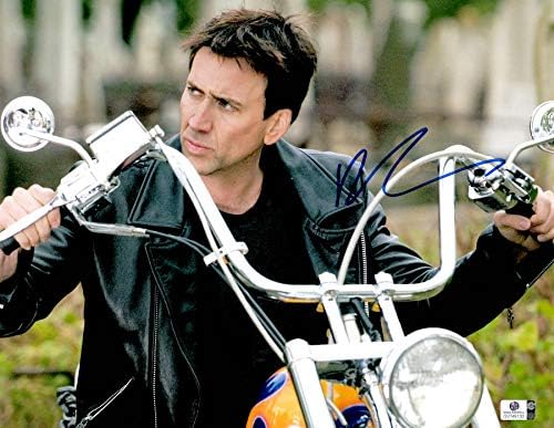 Nicolas Cage потпиша автограмиран 11x14 Rider Ghost Rider на велосипед GV749130